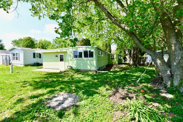 909 Independence Drive E, Elwood, IN 46036