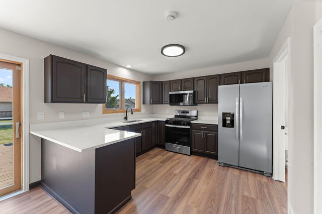 7423 E 106th Avenue, Winfield, IN 46307