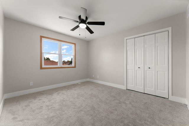 7423 E 106th Avenue, Winfield, IN 46307