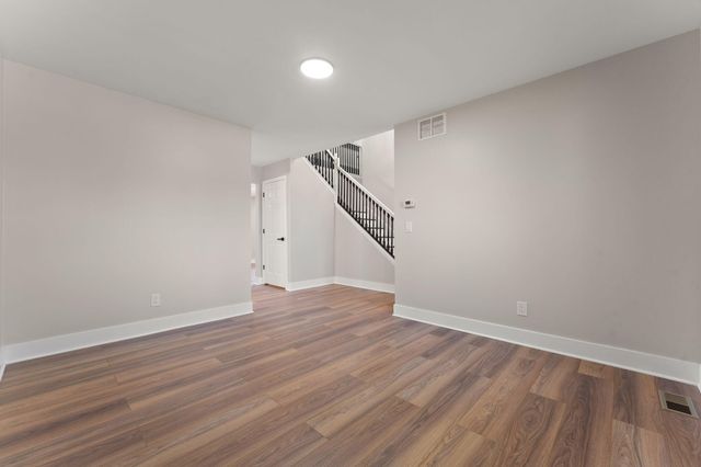 7423 E 106th Avenue, Winfield, IN 46307