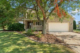 7423 E 106th Avenue, Winfield, IN 46307