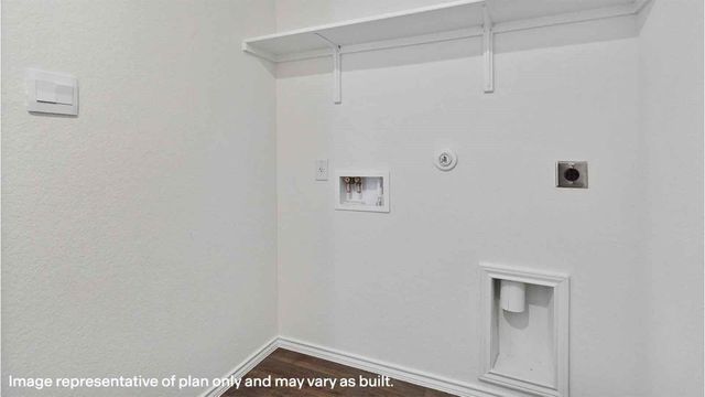 2402 Cherry Ruby, Iowa Colony, TX 77583