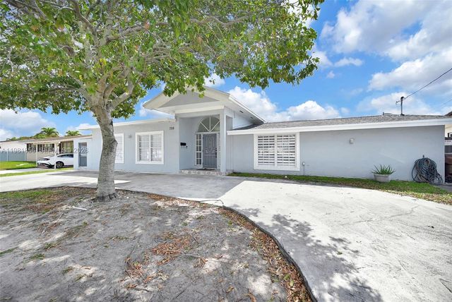 756 W 53rd St, Hialeah, FL 33012