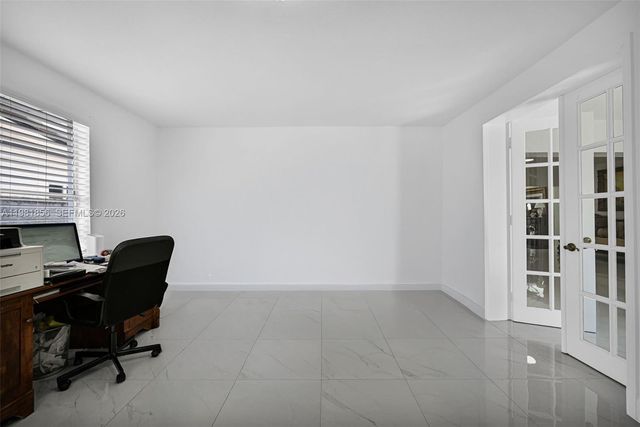 756 W 53rd St, Hialeah, FL 33012