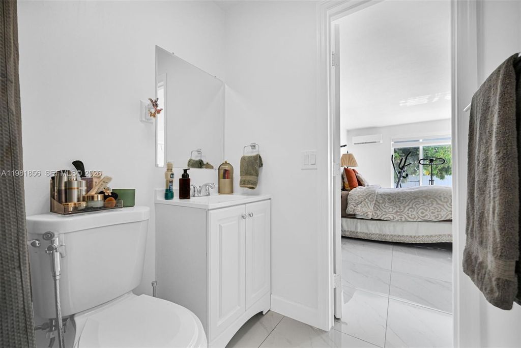 Image 17 of property listing at 756 W 53rd St, Hialeah, FL 33012