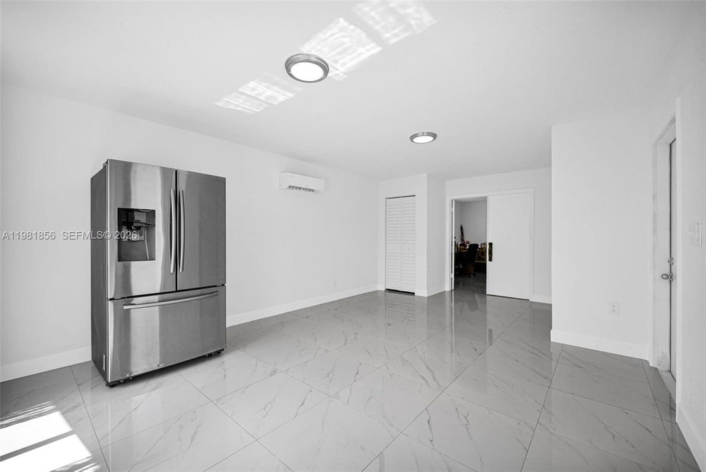 Image 21 of property listing at 756 W 53rd St, Hialeah, FL 33012