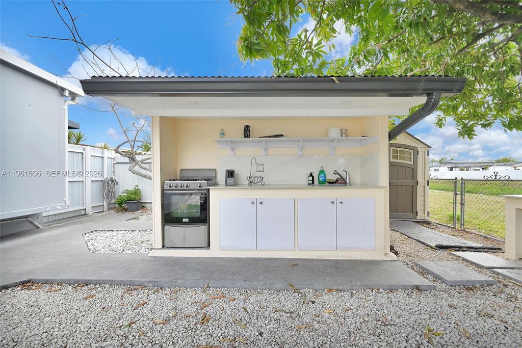 Image 53 of property listing at 756 W 53rd St, Hialeah, FL 33012