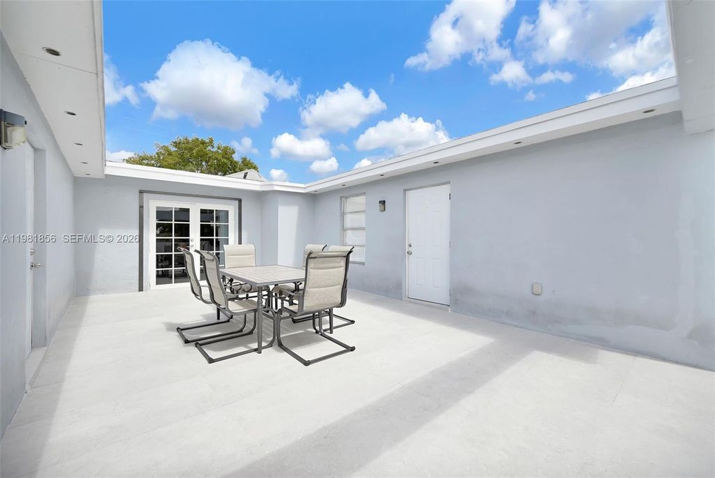 Image 55 of property listing at 756 W 53rd St, Hialeah, FL 33012