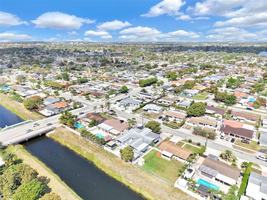 Image 61 of property listing at 756 W 53rd St, Hialeah, FL 33012