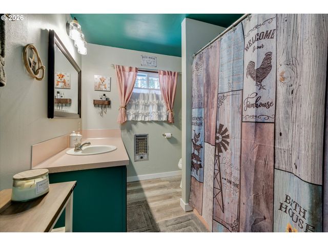 34911 Se SURFACE Rd, Estacada, OR 97023