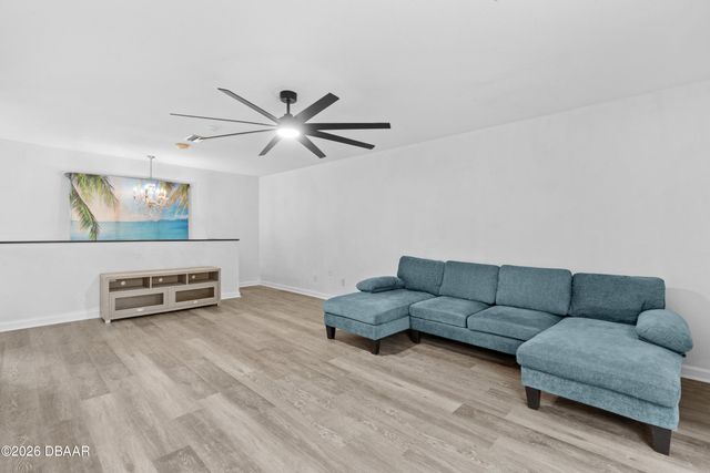 874 Quarters Court, Port Orange, FL 32129