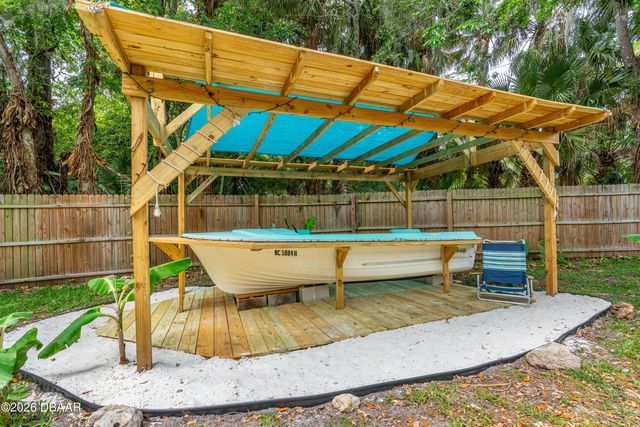 874 Quarters Court, Port Orange, FL 32129