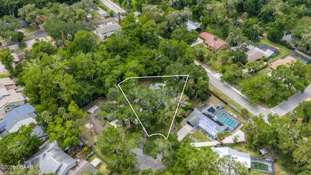 874 Quarters Court, Port Orange, FL 32129