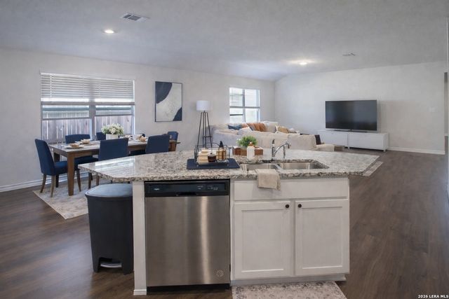 258 Empress Brilliant, San Antonio, TX 78253