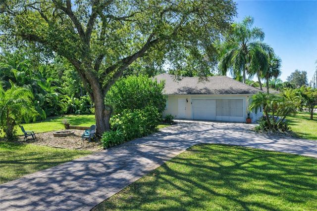 449 Englar Drive, Sebastian, FL 32958