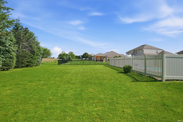 403 Steeplechase Drive, Auburn, IN 46706