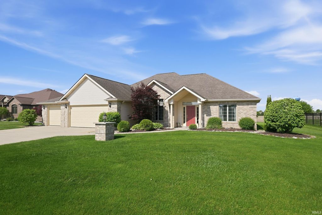 403 Steeplechase Drive, Auburn, IN 46706