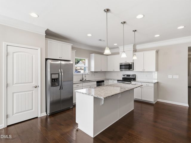 1199 London Meadow Way, Fuquay Varina, NC 27526