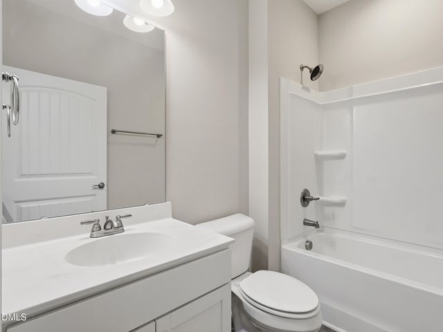 1199 London Meadow Way, Fuquay Varina, NC 27526