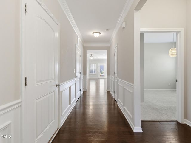 1199 London Meadow Way, Fuquay Varina, NC 27526