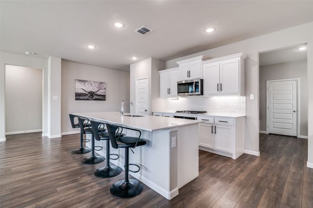 358 Chase Creek Drive, Lavon, TX 75166