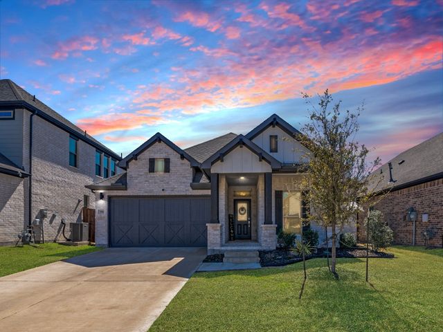 358 Chase Creek Drive, Lavon, TX 75166