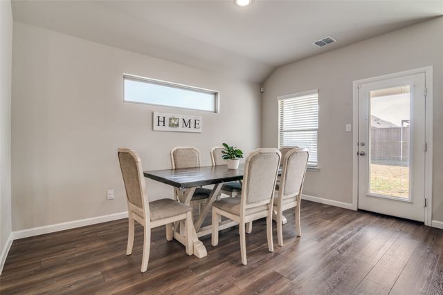 358 Chase Creek Drive, Lavon, TX 75166