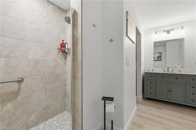 1220 SE 40th ST 8, Cape Coral, FL 33904