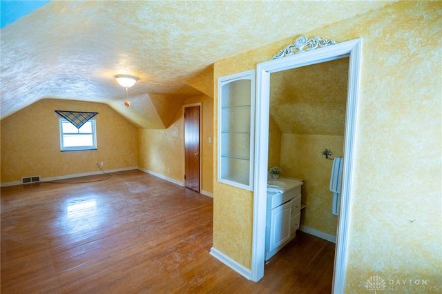 525 Shroyer Road, Dayton, OH 45419