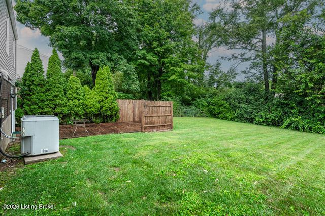 4212 Shenandoah Dr, Louisville, KY 40241
