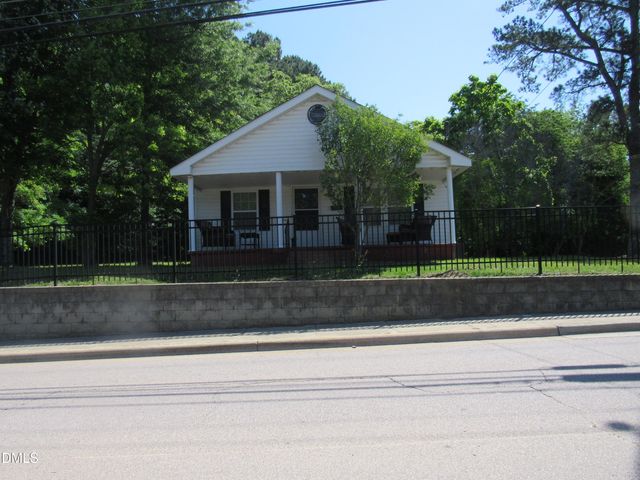 546 E Front Street, Clayton, NC 27520