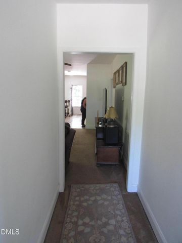 546 E Front Street, Clayton, NC 27520