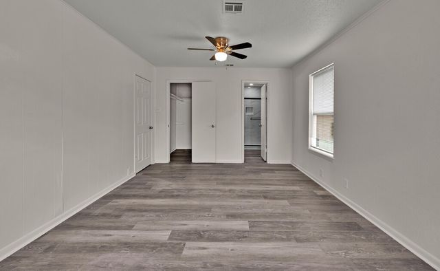 509 E Pine Street, West, TX 76691
