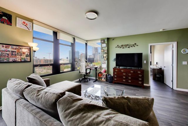 1255 S State Street 1302, Chicago, IL 60605