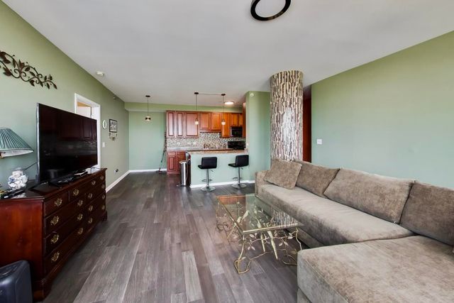 1255 S State Street 1302, Chicago, IL 60605