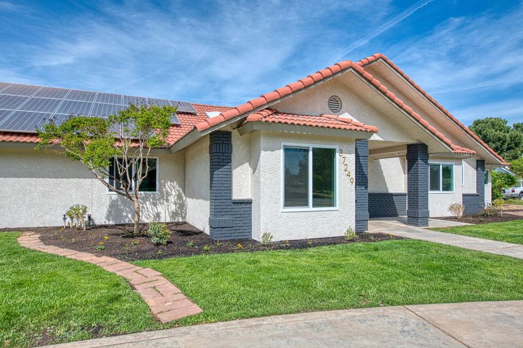 Image 3 of property listing at 37249 Avenue 12 1/4, Madera, CA 93636