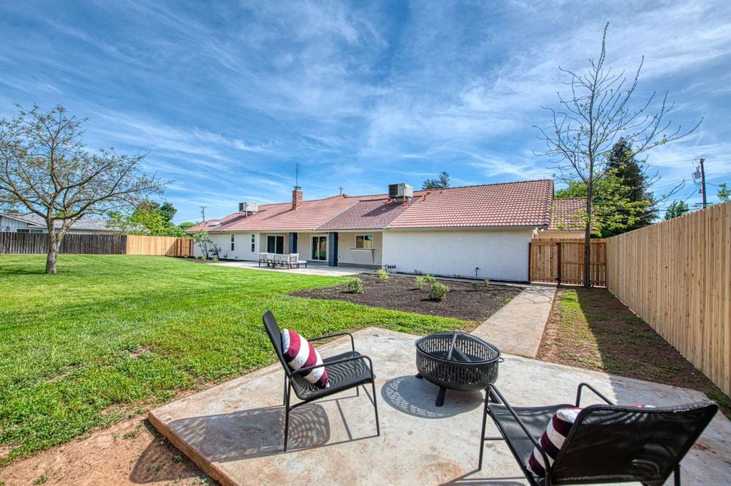 Image 41 of property listing at 37249 Avenue 12 1/4, Madera, CA 93636