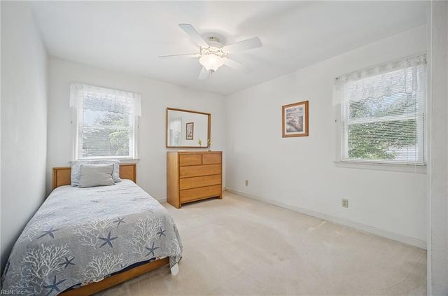 833 Simpkins LN, Virginia Beach, VA 23454