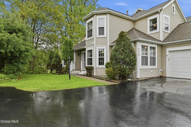 173 Killarney Drive, Niskayuna, NY 12309