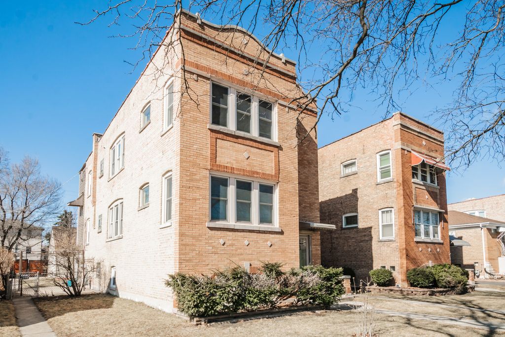 4222 Prescott Avenue 2, Lyons, IL 60534