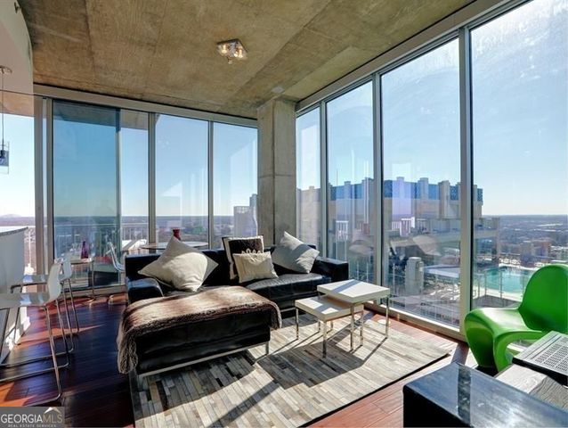 855 Peachtree Street NE 2413, Atlanta, GA 30308