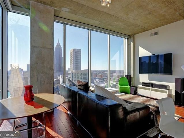 855 Peachtree Street NE 2413, Atlanta, GA 30308