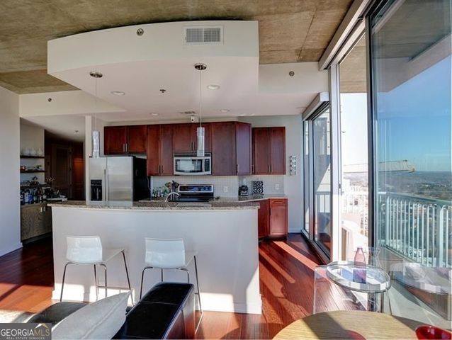 855 Peachtree Street NE 2413, Atlanta, GA 30308