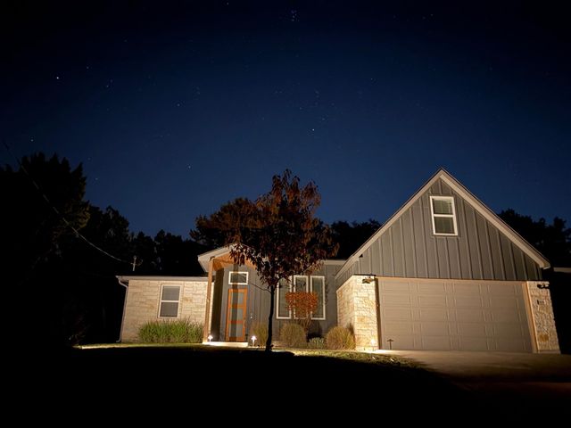 6509 Shady LN, Lago Vista, TX 78645