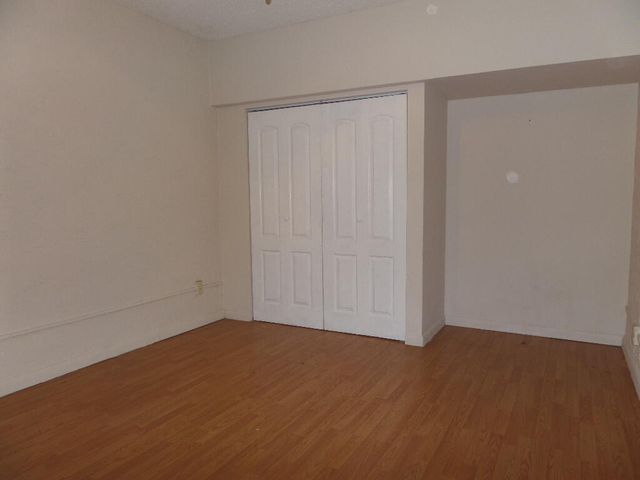 8633 Pluto Terrace, West Palm Beach, FL 33403