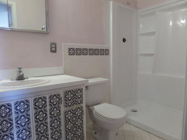 8633 Pluto Terrace, West Palm Beach, FL 33403