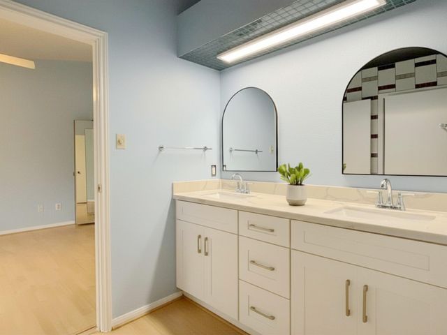 8055 Cambridge Street 16, Houston, TX 77054