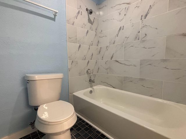 8055 Cambridge Street 16, Houston, TX 77054