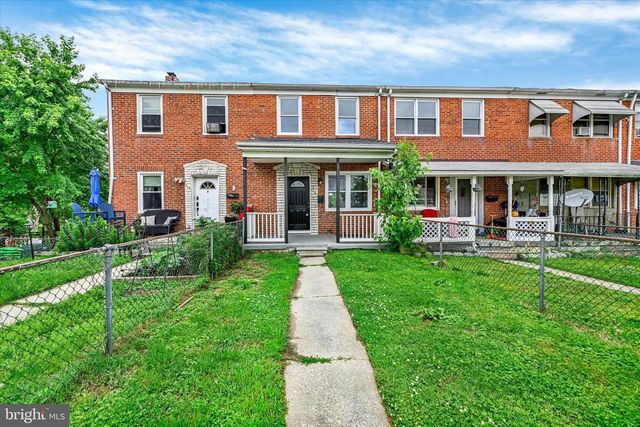 548 CHALCOT, Essex, MD 21221