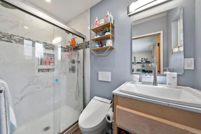 737 Carlow Court, El Cajon, CA 92020